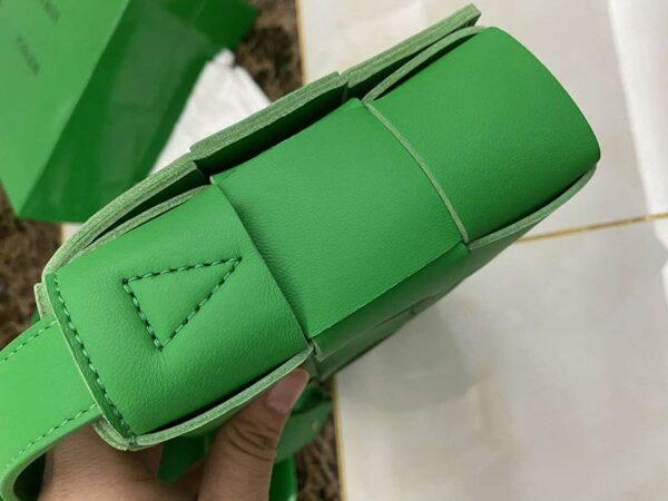 Bottega Veneta Cassette Crossbody Grass - Image 4
