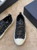 Christian Dior Crystal B23 Oblique SneakersLow-Top Sneaker Spring/Summer Collection Black