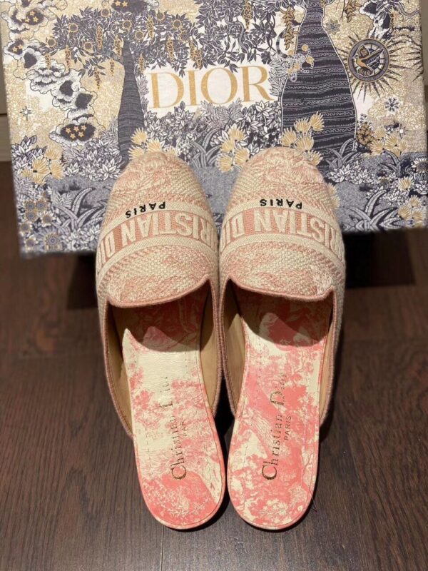Christian Dior Dior Off Mule Slippers Embroidered CottonSpring /Summer 2020 Collection, Pink /Ecru - Image 4