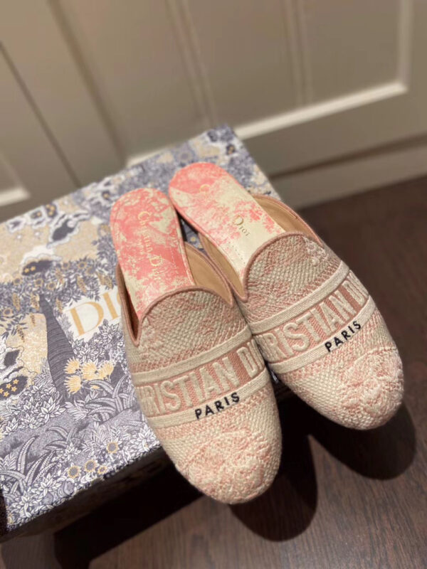 Christian Dior Dior Off Mule Slippers Embroidered CottonSpring /Summer 2020 Collection, Pink /Ecru
