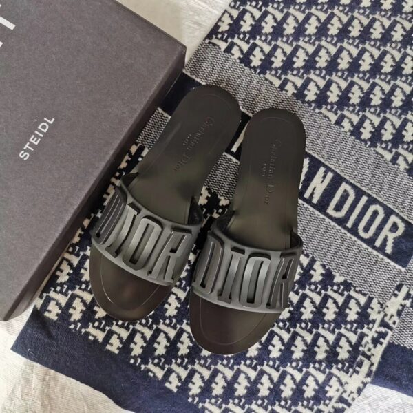 Christian Dior Diorevolution Matte Logo SlippersSpring /Summer 2020 Collection, Black - Image 2