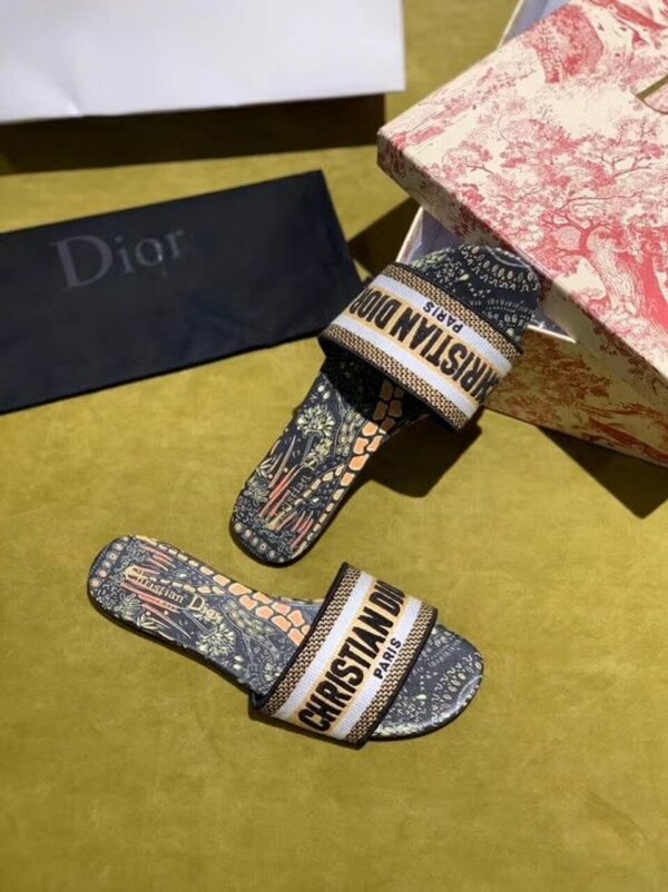Christian Dior Dway Kaleidiorscopic Mule Sandals in Embroidered CottonSpring /Summer 2020 Collection, Black /Yellow - Image 7