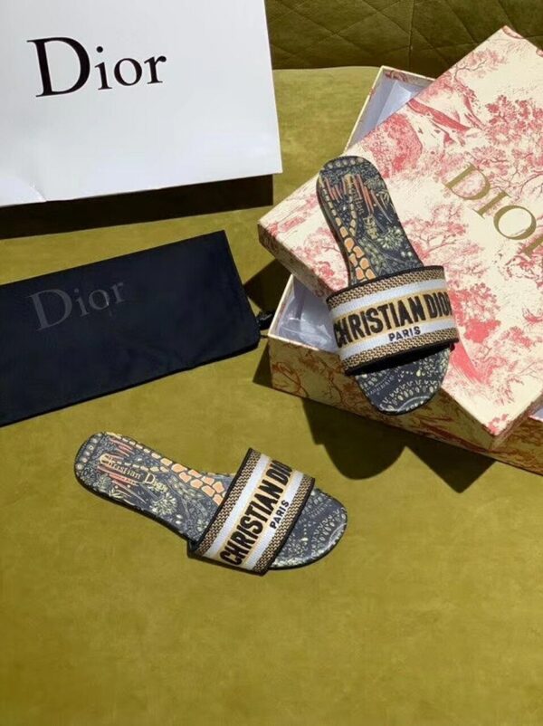 Christian Dior Dway Kaleidiorscopic Mule Sandals in Embroidered CottonSpring /Summer 2020 Collection, Black /Yellow - Image 5