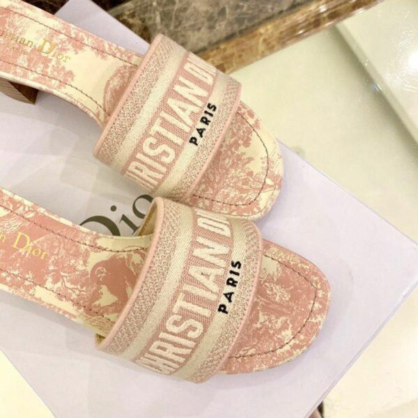 Christian Dior Dway Mules in Embroidered CottonSpring /Summer 2020 Collection Light Pink - Image 10