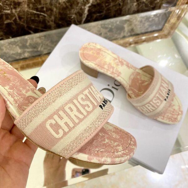 Christian Dior Dway Mules in Embroidered CottonSpring /Summer 2020 Collection Light Pink - Image 8
