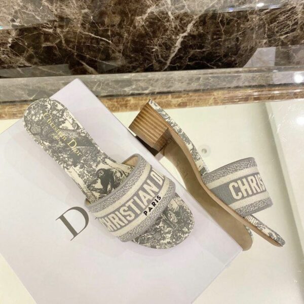 Christian Dior Dway Mules in Embroidered CottonSpring /Summer Collection Grey - Image 5