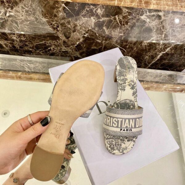 Christian Dior Dway Mules in Embroidered CottonSpring /Summer Collection Grey - Image 7