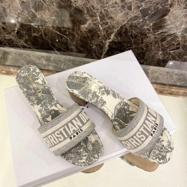 Christian Dior Dway Mules in Embroidered CottonSpring /Summer Collection Grey - Image 3