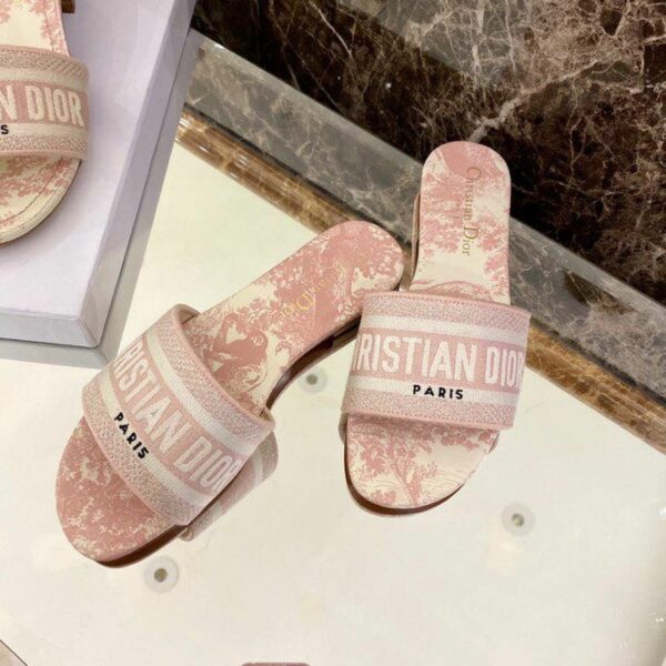 Christian Dior Dway Sandals in Embroidered CottonSpring /Summer 2020 Collection, Light Pink - Image 7