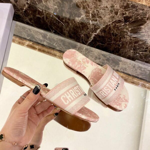 Christian Dior Dway Sandals in Embroidered CottonSpring /Summer 2020 Collection, Light Pink - Image 10