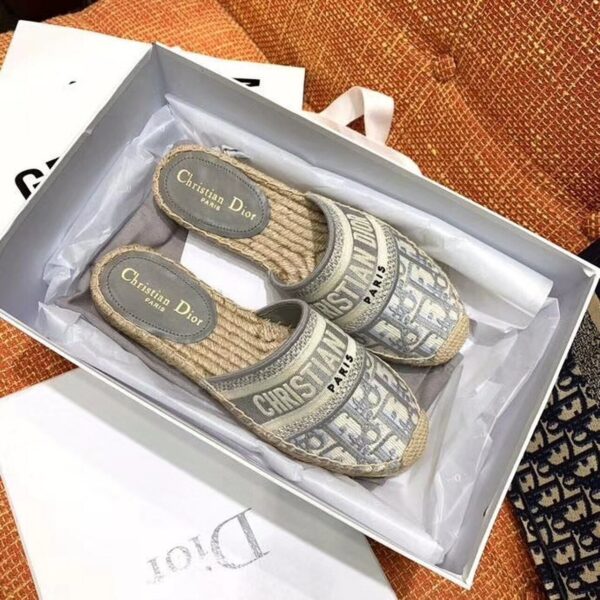 Christian Dior Oblique Espadrille SlippersSpring /Summer 2020 Collection, Grey - Image 6