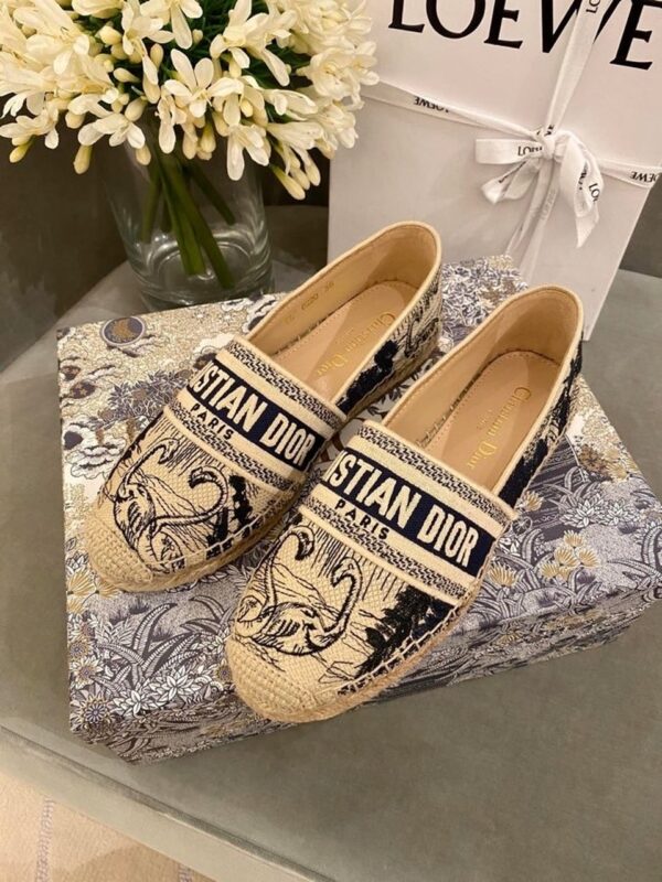 Christian Dior Tiger Toile de Jouy EspadrillesSpring /Summer 2020 Collection, Navy /Beige