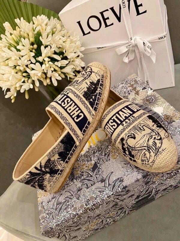 Christian Dior Tiger Toile de Jouy EspadrillesSpring /Summer 2020 Collection, Navy /Beige - Image 3
