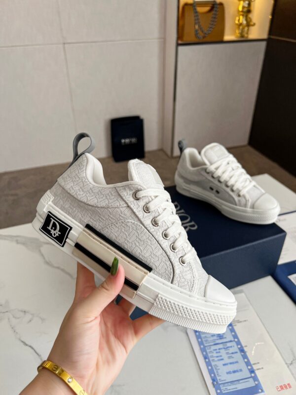 Dior B23 Low Dior Oblique sneaker - Image 4