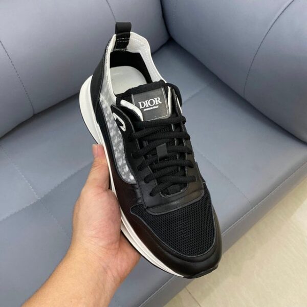 Dior B25 Oblique Runner Sneaker Black - Image 4