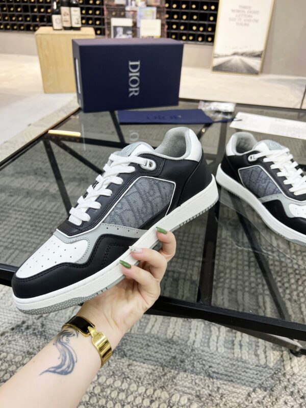 Dior B27 Low-Top Sneaker For Men Women Black And White EU 38 - EU 44 - Image 4