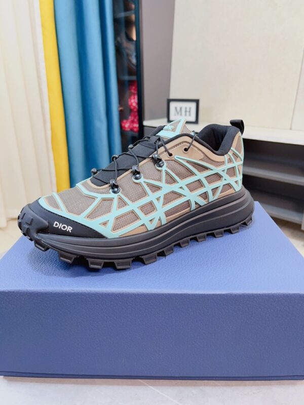 Dior B31 Runner Sneaker Khaki And Turquoise EU 38 - EU 44 - Image 2