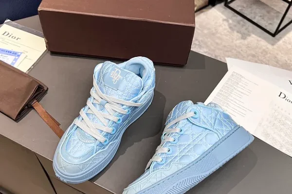 Dior Sneaker Light Blue Custom - Image 5