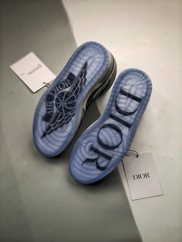 Dior x Air Jordan 1 High OG Wolf Grey/Sail-Photon Dust-White CN8607-002 - Image 4