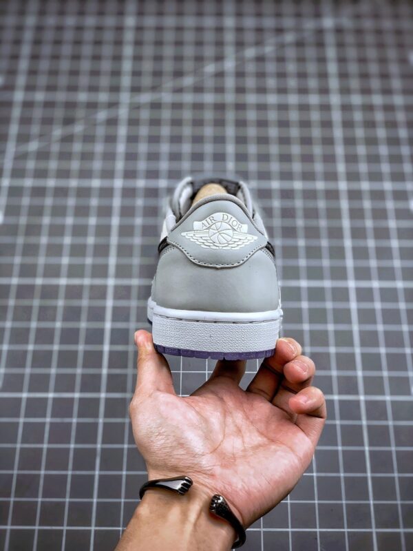 Dior x Air Jordan 1 Low Wolf Grey/Sail-Photon Dust-White CN8607-002 - Image 7