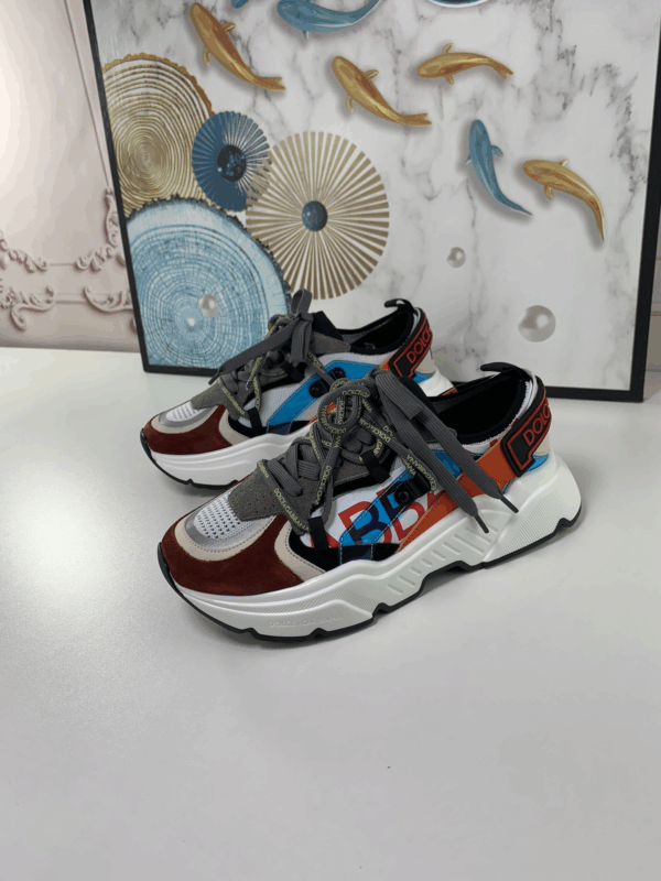 Dolce & Gabbana's latest casual sports shoes - Image 2