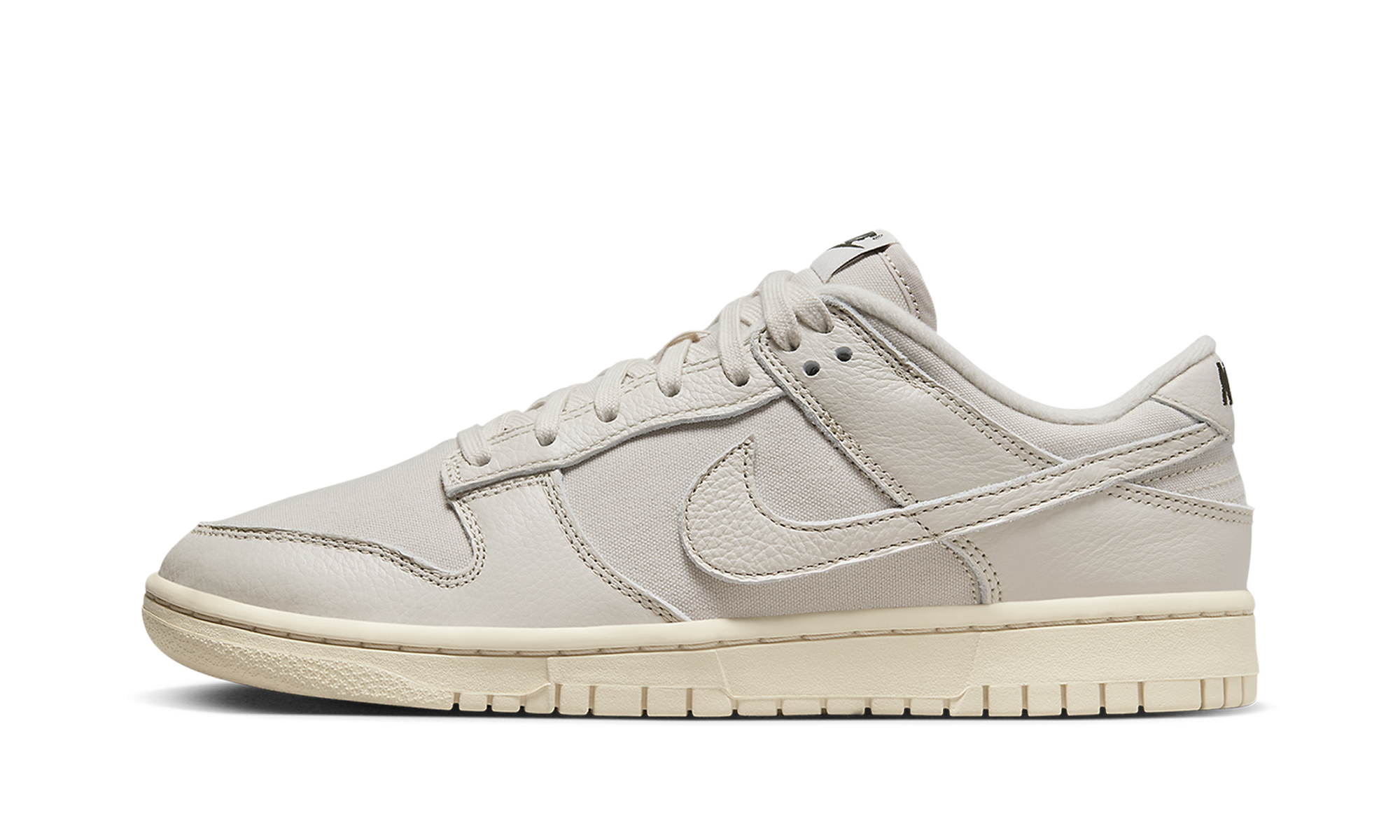 Dunk Low "Light Orewood Brown"