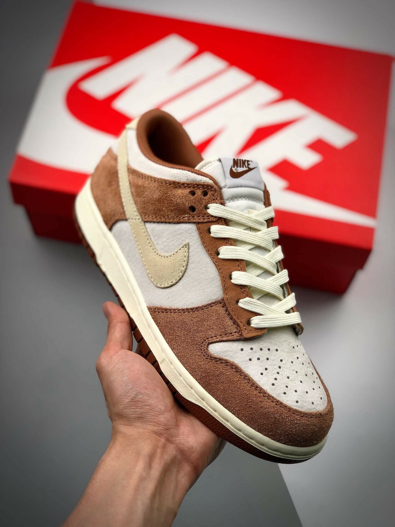 Dunk Low Medium Curry  u2013 Dd1390-100 Women u2019s Size 5.5  u2013 10.5 Us