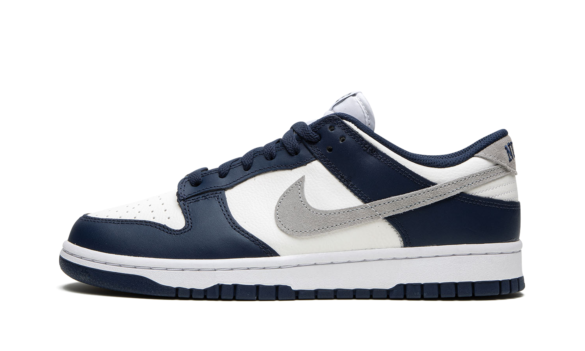 Dunk Low "Navy / White / Grey"