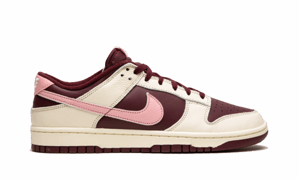 Dunk Low Retro PRM "Valentine's Day 2023" - Image 6