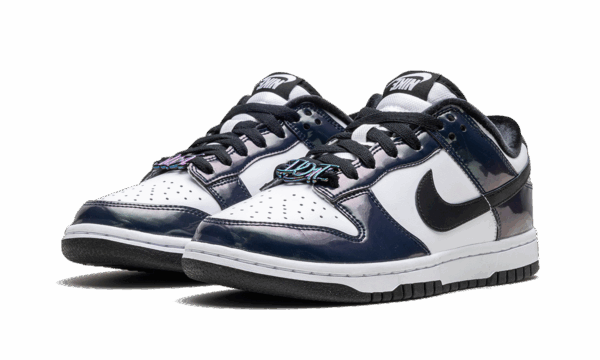 Dunk Low SE WMNS "Just Do It Iridescent" - Image 2