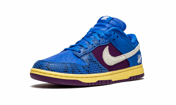 Dunk Low SP "UNDEFEATED Dunk vs. AF1" - Image 4