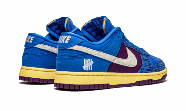 Dunk Low SP "UNDEFEATED Dunk vs. AF1" - Image 3