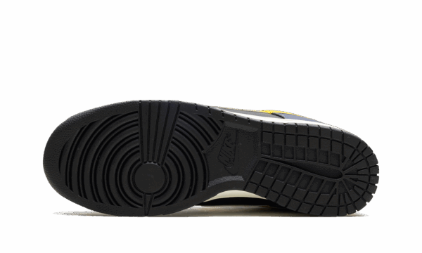 Dunk Low Vintage "Michigan" - Image 5