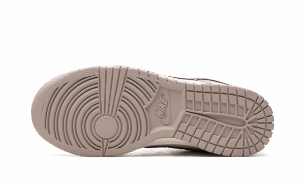DUNK LOW WMNS "Diffused Taupe" - Image 5