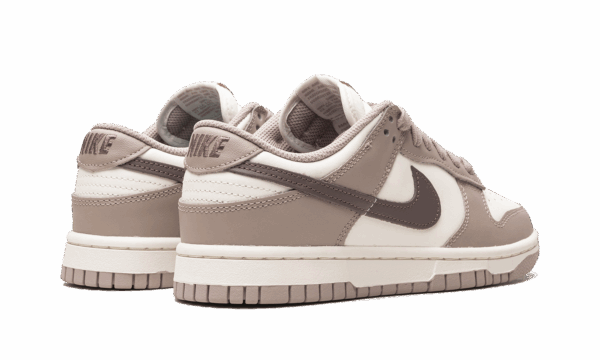 DUNK LOW WMNS "Diffused Taupe" - Image 3