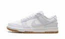 Dunk Low WMNS "Football Grey / Gum"