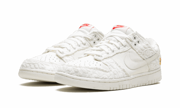 DUNK LOW WMNS "Giver Her Flowers" - Image 2