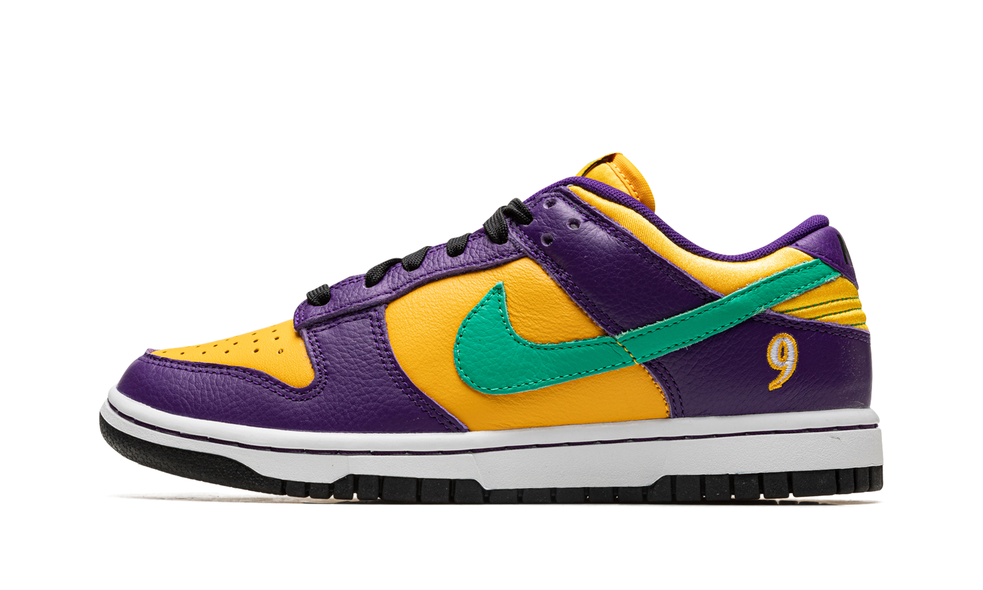 DUNK LOW WMNS "Lisa Leslie"