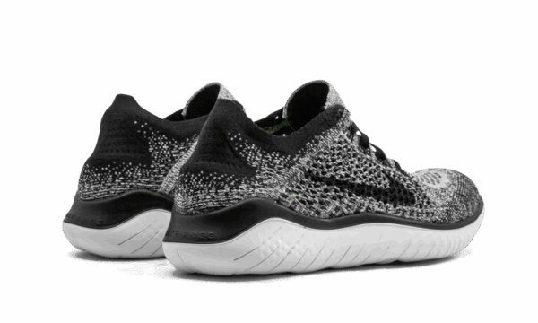 FREE RN FLYKNIT 2018 WMNS "Oreo" - Image 3