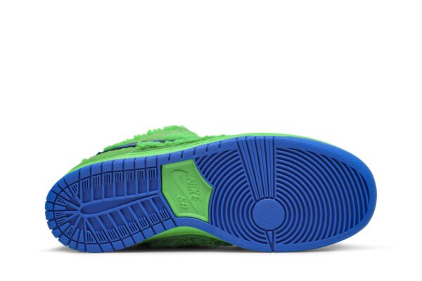 Grateful Dead x Dunk Low SB Green Bear - Image 4