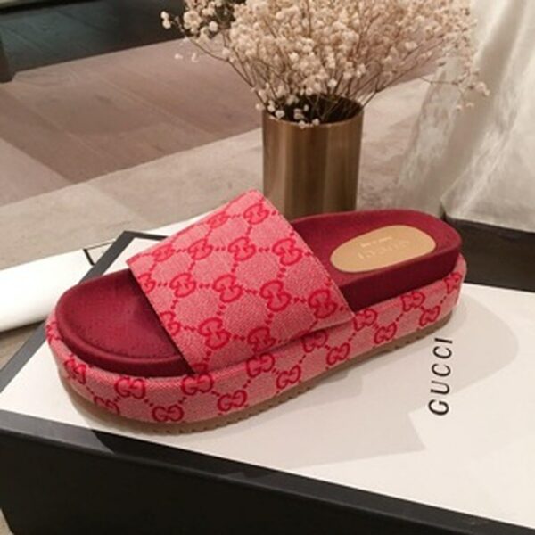 Gucci Angelina GG Logo Canvas Flatform Slide Sandals Spring/Summer Collection Red Women Shoes - Image 4