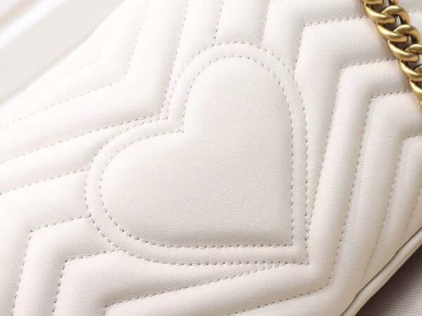 Gucci Calfskin Matelasse Small Gg Marmont White - Image 5