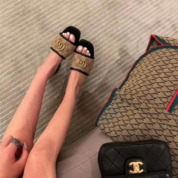 Gucci GG Matelass Canvas Slide SandalsSpring/Summer Collection Beige Women Shoes - Image 9