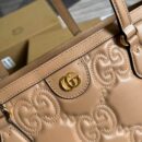 Gucci GG Matelasse Medium Tote Beige 631685