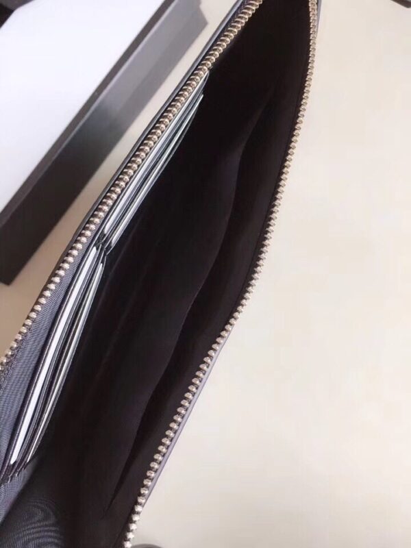 Gucci Marmont Pouch - Image 5