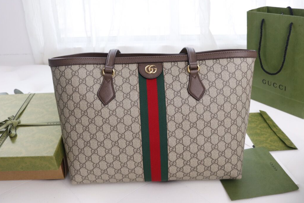 Gucci Ophidia GG Medium Tote-