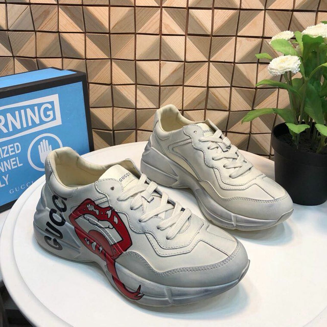 Gucci Rhyton Mouth Print Dad Sneakers ??552089Spring/Summer 2019 Collection, Off White Women Shoes