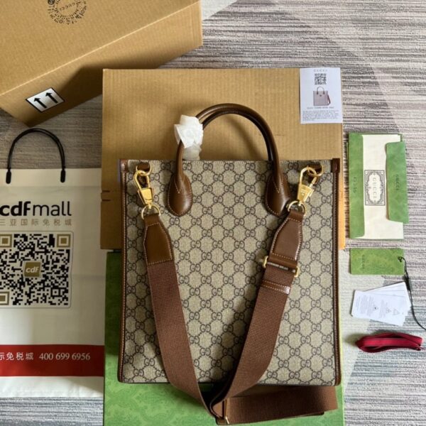 Gucci Small Beige And Ebony GG Canvas Tote With Interlocking G 723308 - Image 2