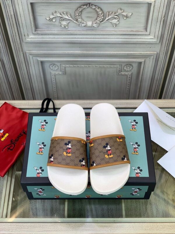 Gucci x Disney Pool Slides Spring/Summer 2020 Collection, Brown Women Shoes