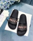 Guccy Logo Pursuit Canvas Slide Pool Sandals Spring/Summer 2018 Collection, Black Women Shoes